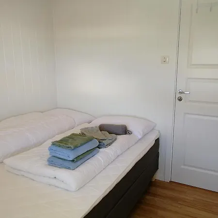 Lofoten بيت ضيافة *